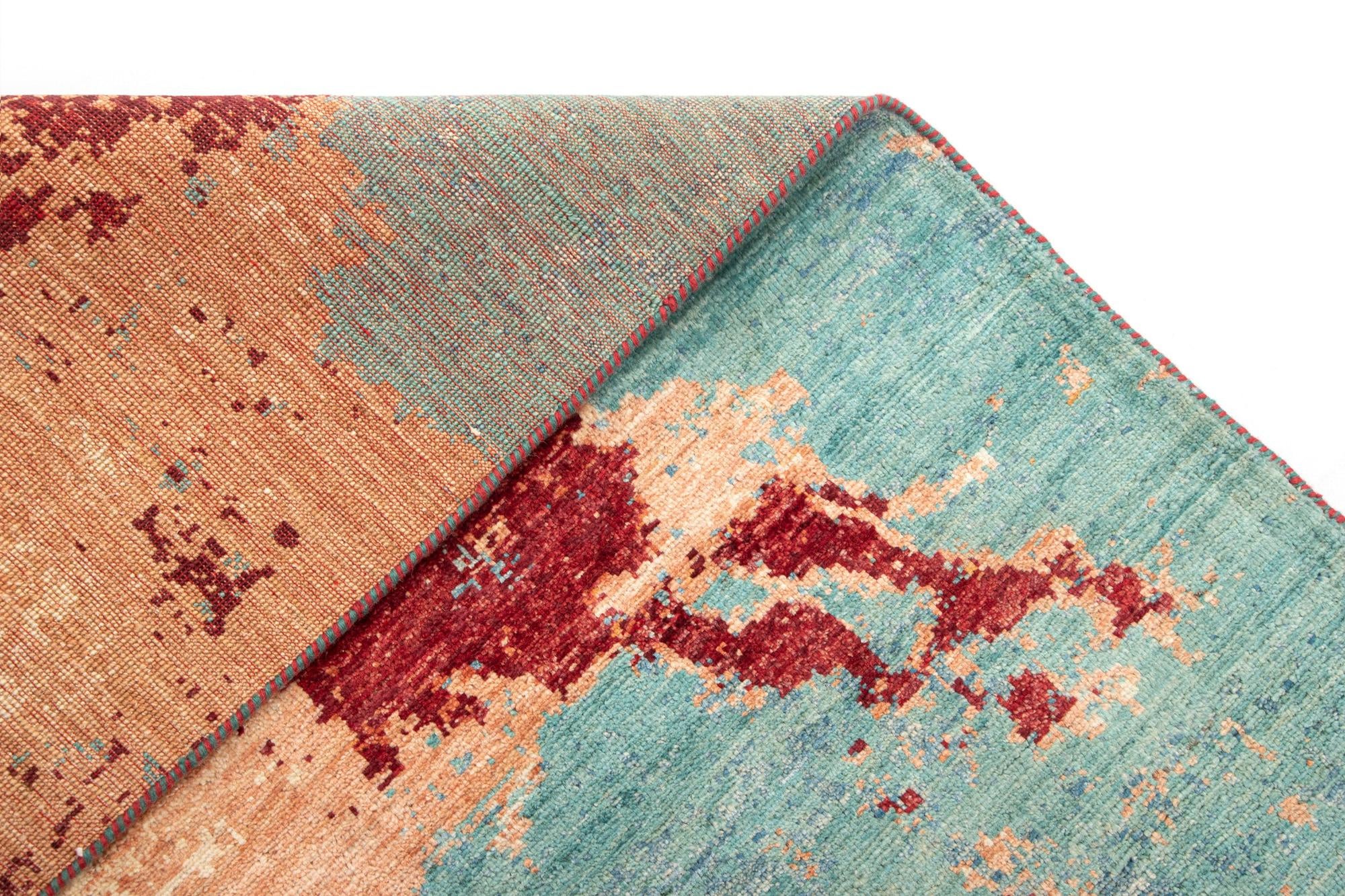 4' 10 x 6' 8 Rubin Wool Rug