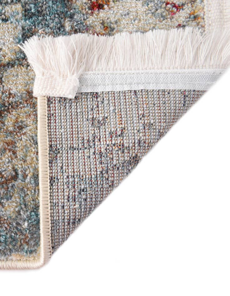 Detail image of 10' x 14' Santiago Rug
