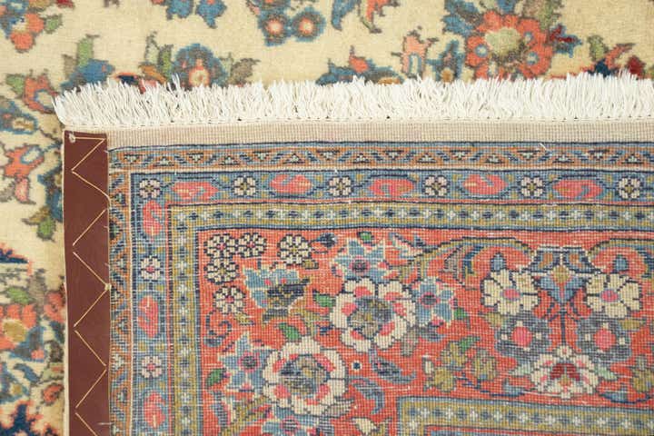 6' 7 x 9' 8 Hand Knotted Sarough Persian Wool Rug