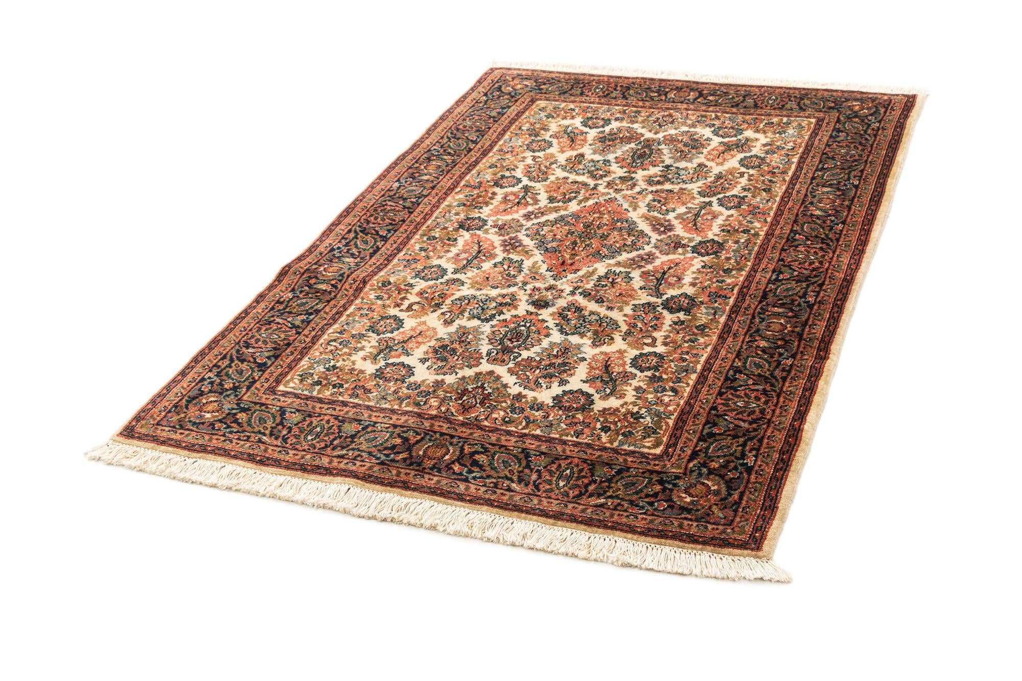 4' x 6' 3 Hand Knotted Sarough Wool Rug