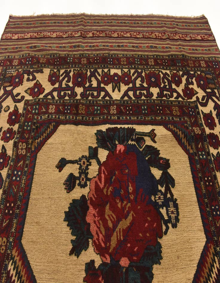 Detail image of 6' 8 x 9' 2 Hand Knotted Sumak Wool Rug