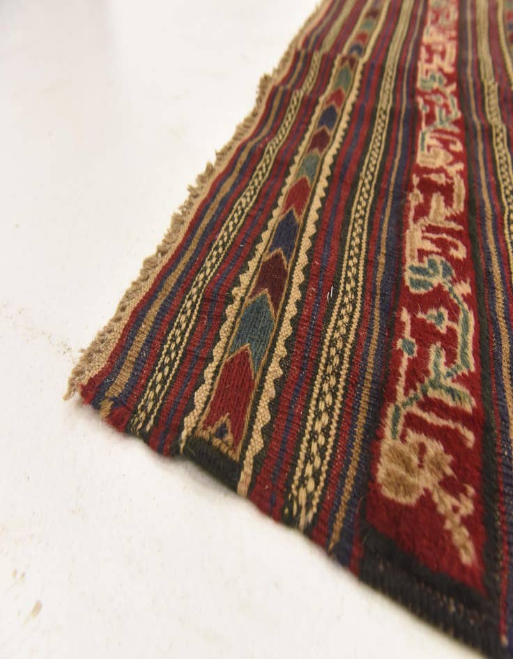 Detail image of 6' 8 x 9' 2 Hand Knotted Sumak Wool Rug