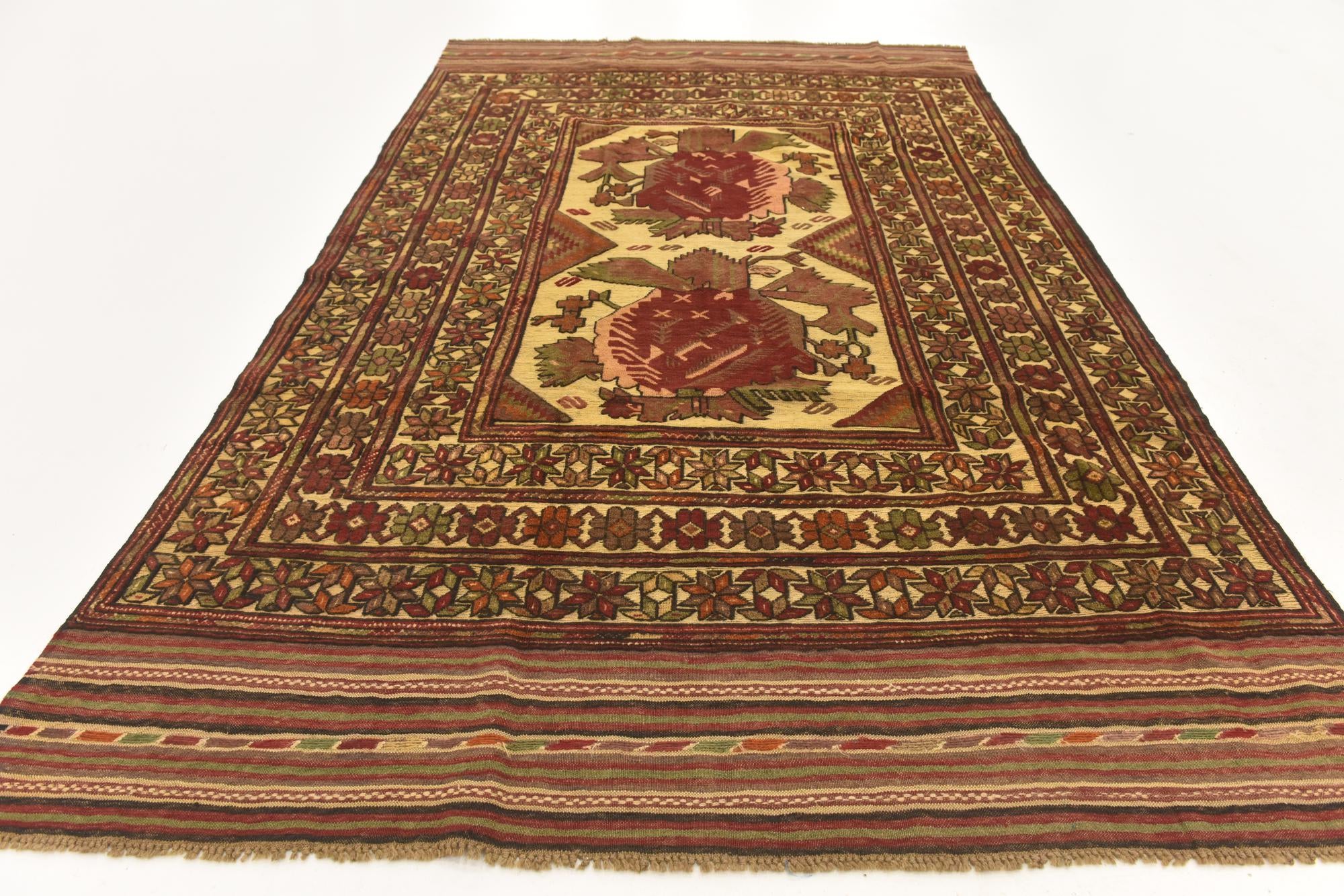 6' 1 x 9' 9 Hand Knotted Sumak Wool Rug
