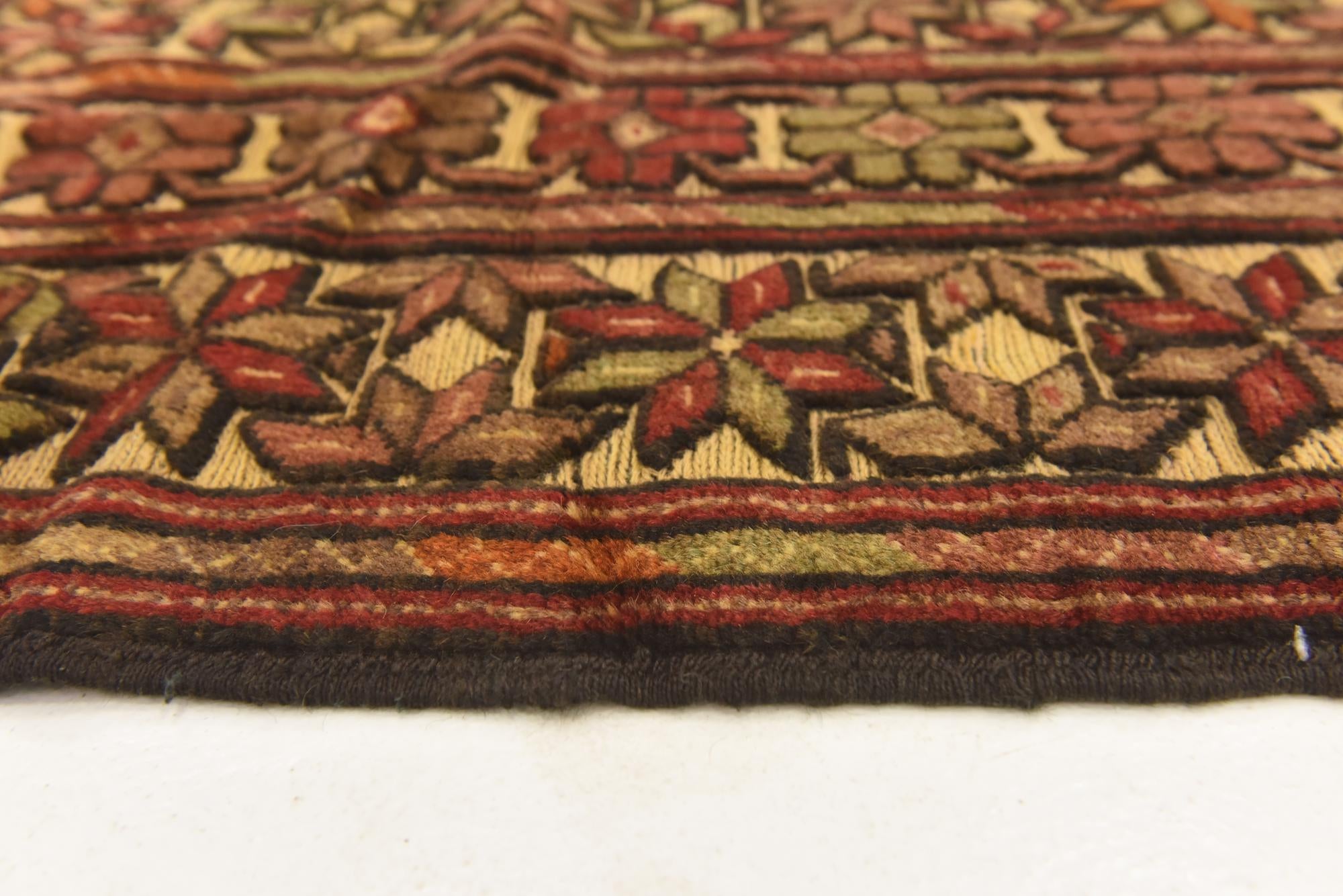 6' 1 x 9' 9 Hand Knotted Sumak Wool Rug