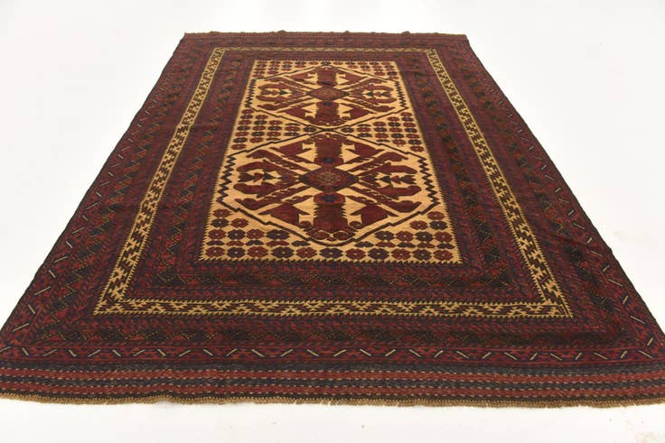 Detail image of 6' 5 x 9' Hand Knotted Sumak Wool Rug