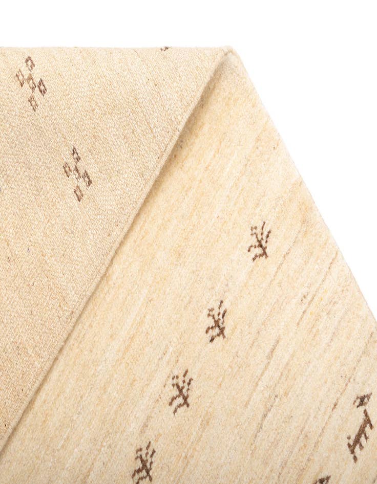 Detail image of 4' 1 x 5' 11 Tabiibaft Wool Rug