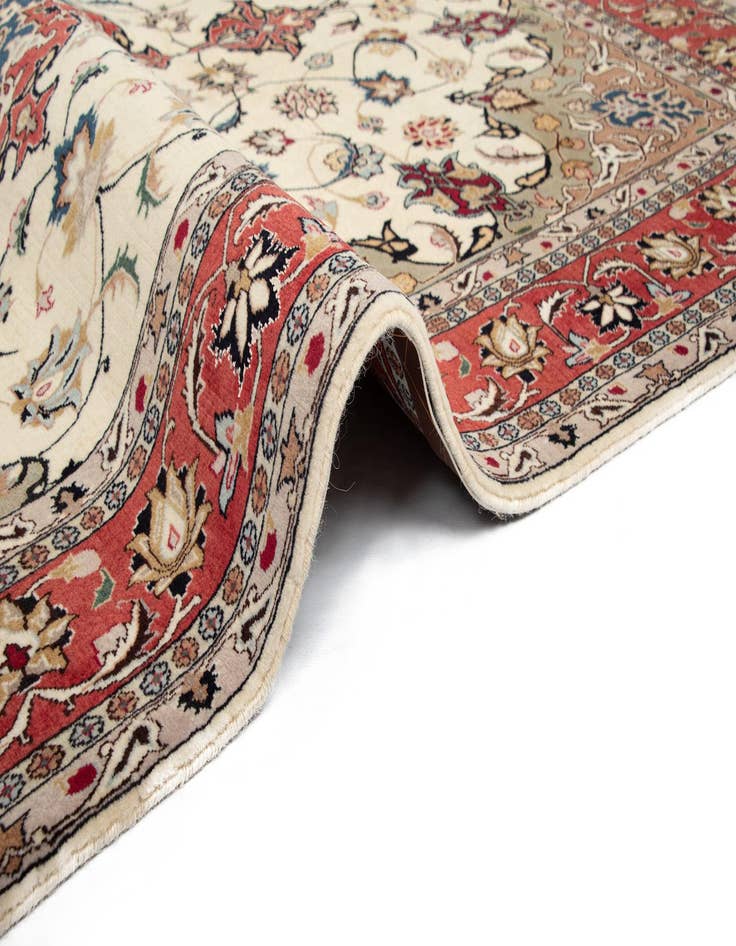 Detail image of 5' x 7' Tabriz Rug