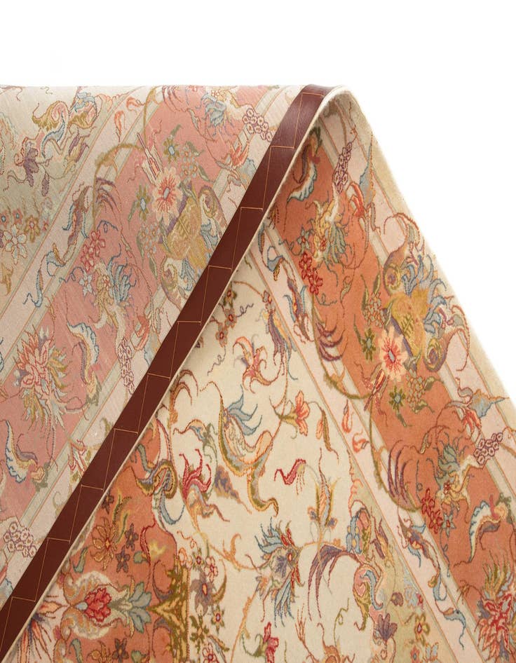 Detail image of 5' 1 x 6' 9 Tabriz Rug