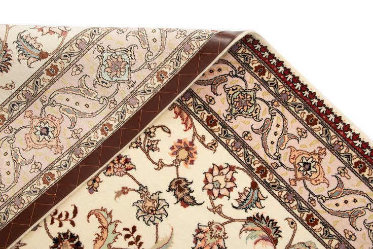 Detailansicht von 150cm x 190cm Tabriz Teppich