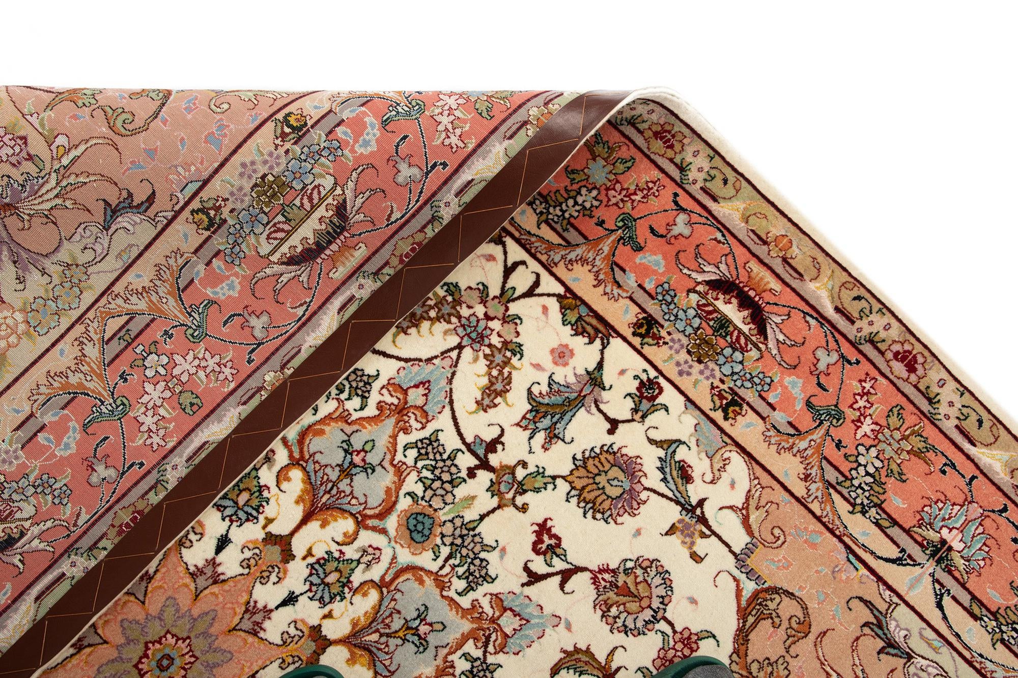4' 11 x 6' 7 Tabriz Rug
