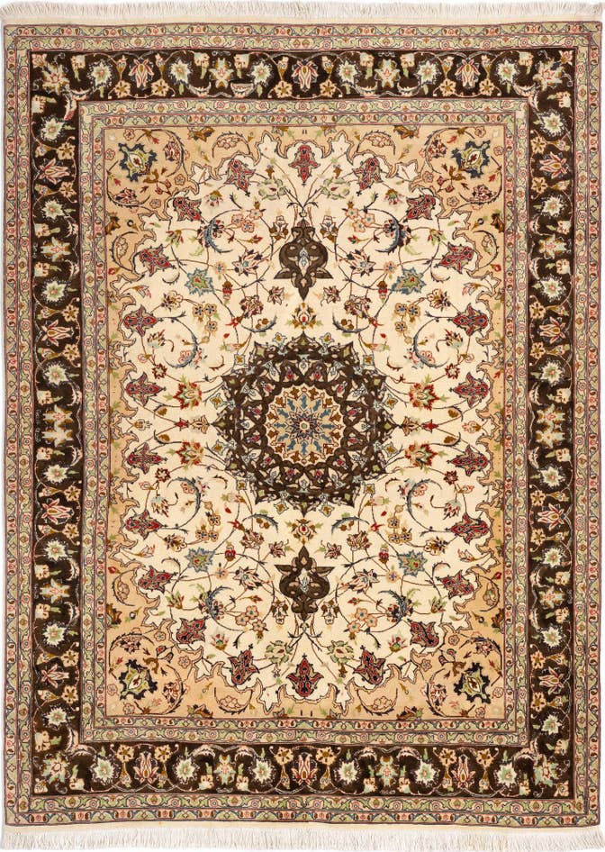 Detail image of 4' 11 x 6' 9 Tabriz Rug