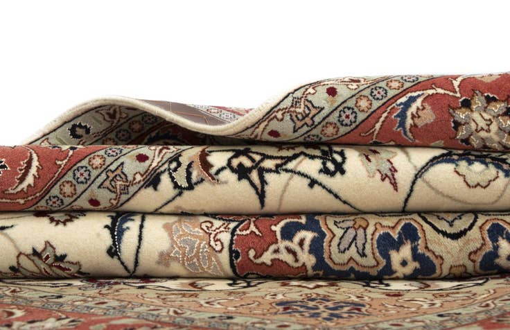 Detail image of 5' 1 x 6' 8 Tabriz Rug