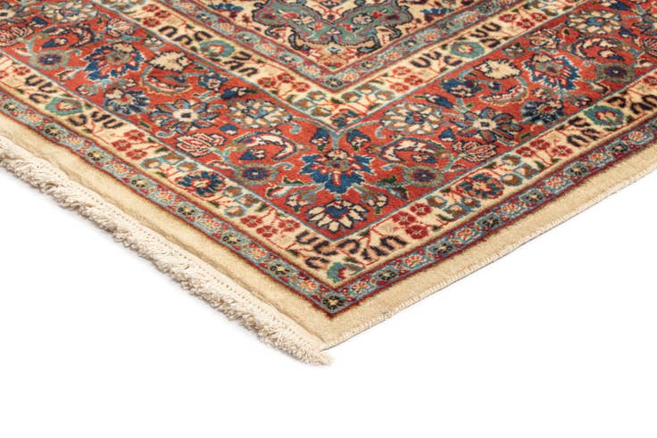 Detail image of 6' 6 x 9' 9 Tabriz Wool Rug