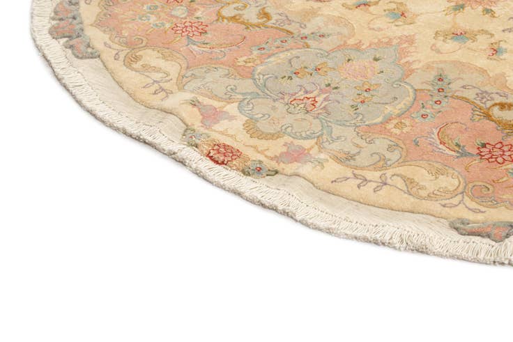 Detail image of 6' 9 x 10' Tabriz Rug