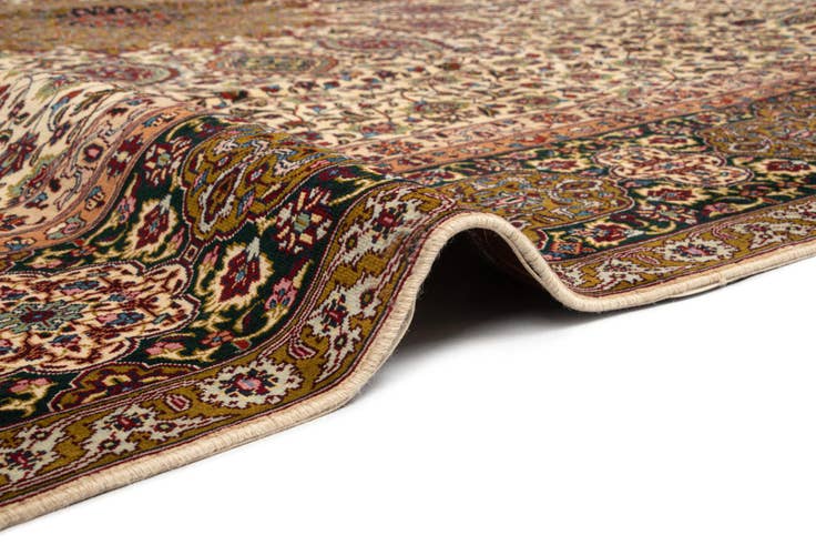 Detail image of 9' 9 x 13' 7 Tabriz Rug