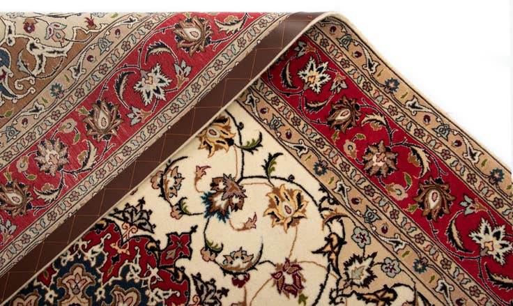 Detail image of 5' x 6' 6 Tabriz Rug