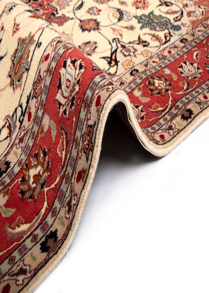 5' 1 x 6' 3 Tabriz Rug