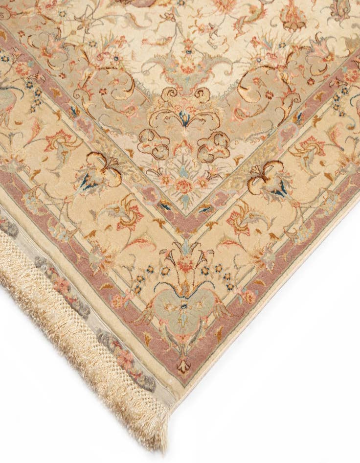 Detail image of 4' 11 x 7' Tabriz Rug