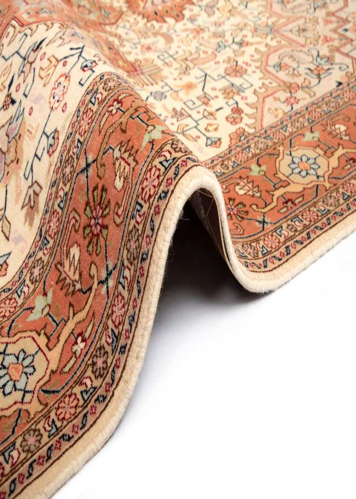 5' 1 x 6' 9 Tabriz Rug