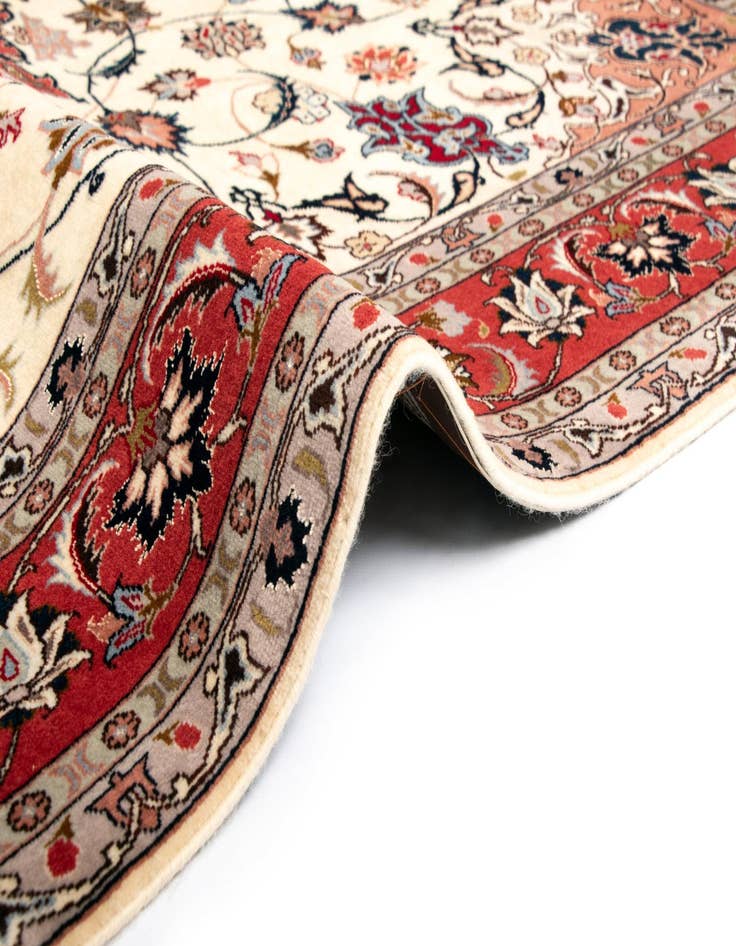 Detail image of 5' x 6' 9 Tabriz Rug