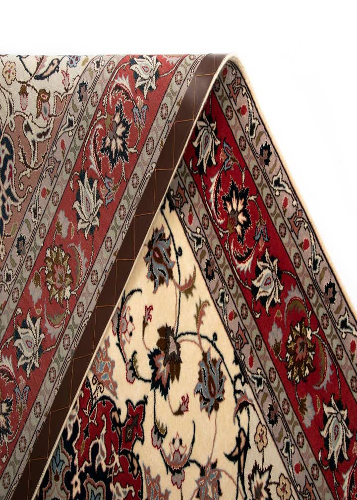 5' x 6' 9 Tabriz Rug