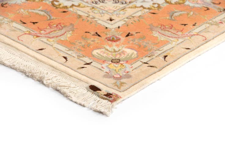 Detail image of 5' 1 x 7' 3 Tabriz Rug