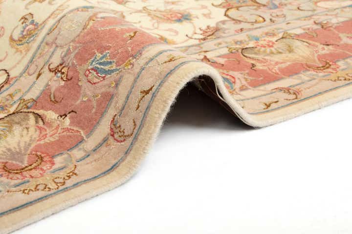 5' x 6' 4 Tabriz Rug