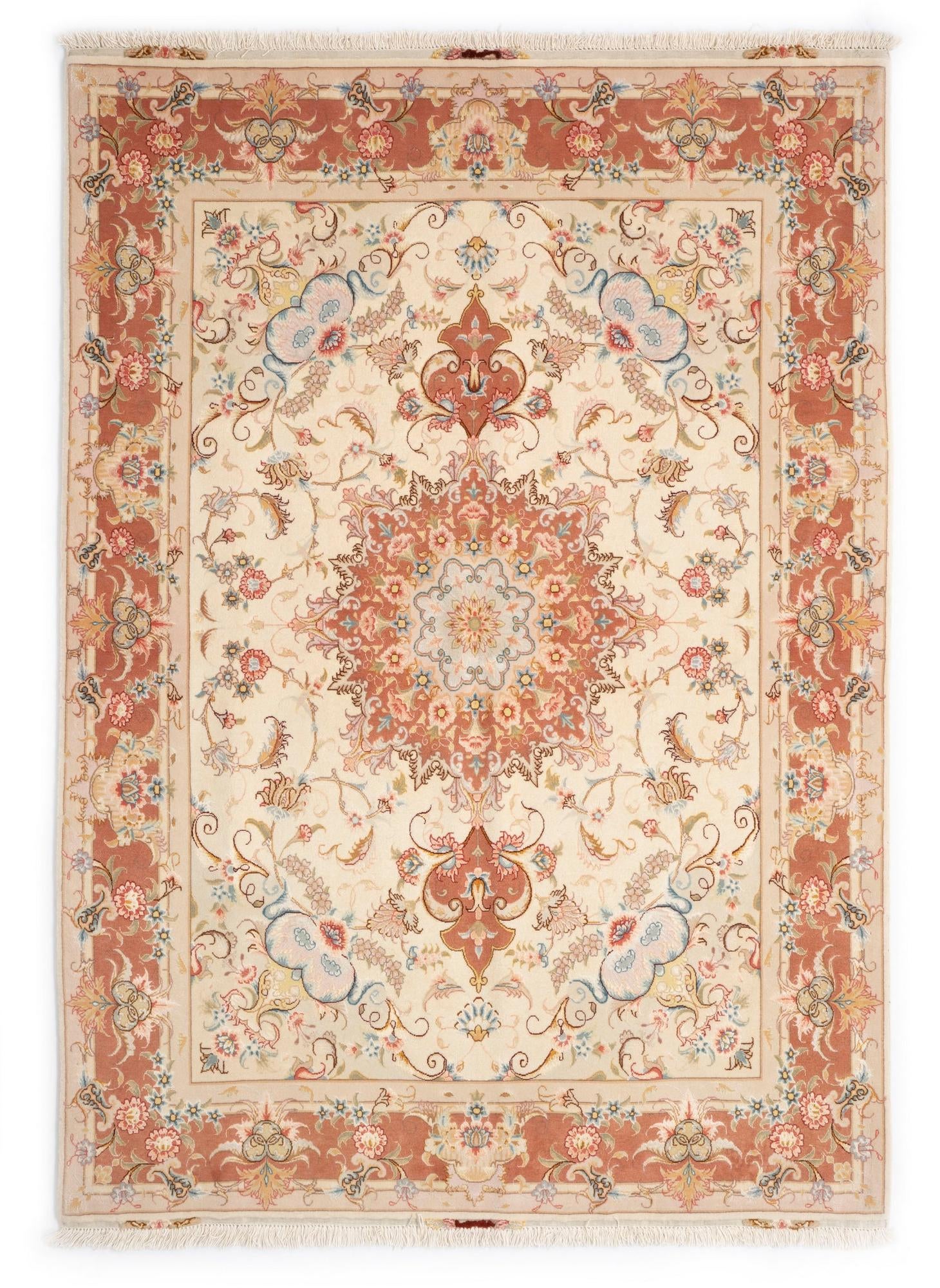 5' x 7' 1 Tabriz Rug