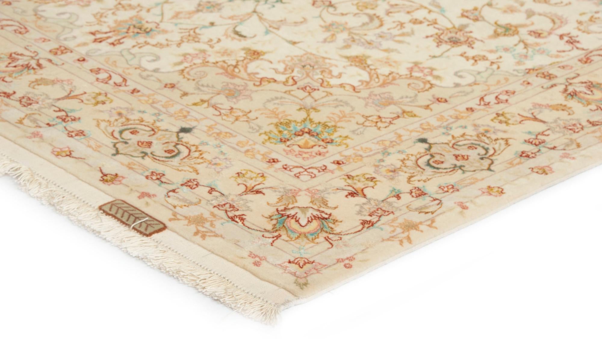 4' 11 x 7' Tabriz Rug