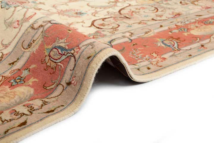 4' 10 x 7' Tabriz Rug