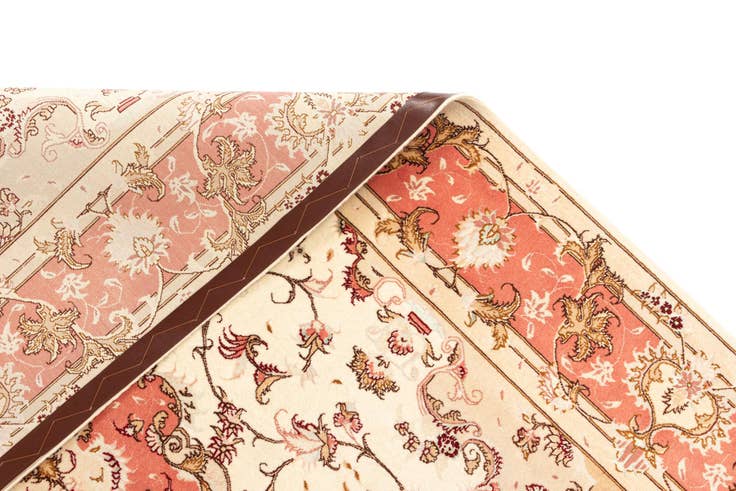 Detail image of 5' x 6' 11 Tabriz Rug