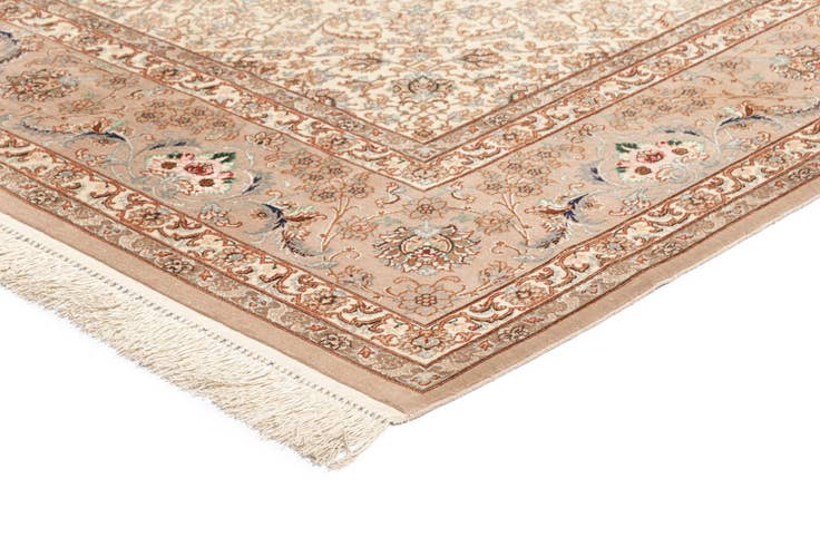 Detail image of 6' 4 x 9' 9 Tabriz Rug