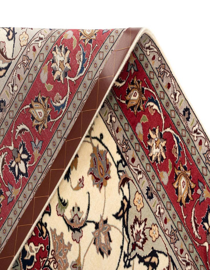 Detail image of 5' x 6' 9 Tabriz Rug