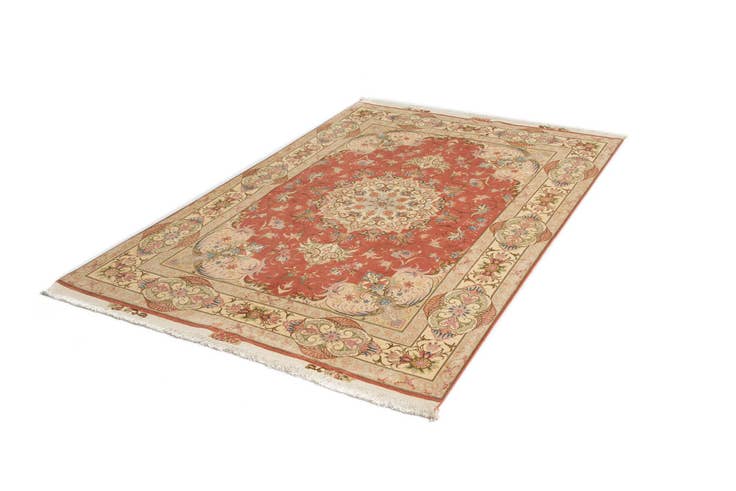 Detail image of 4' 10 x 7' 1 Tabriz Rug
