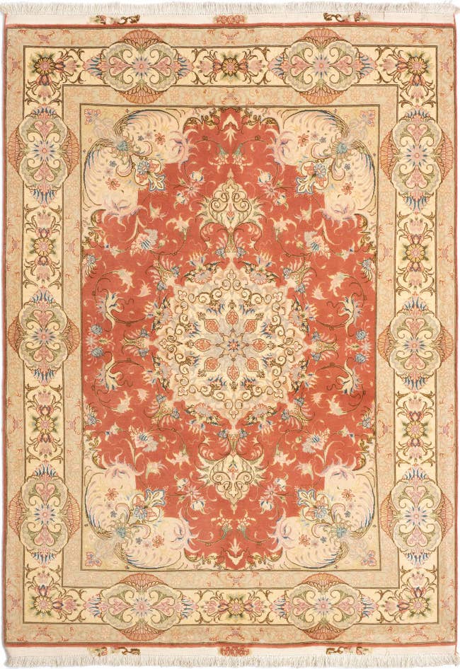 Detail image of 4' 10 x 7' 1 Tabriz Rug
