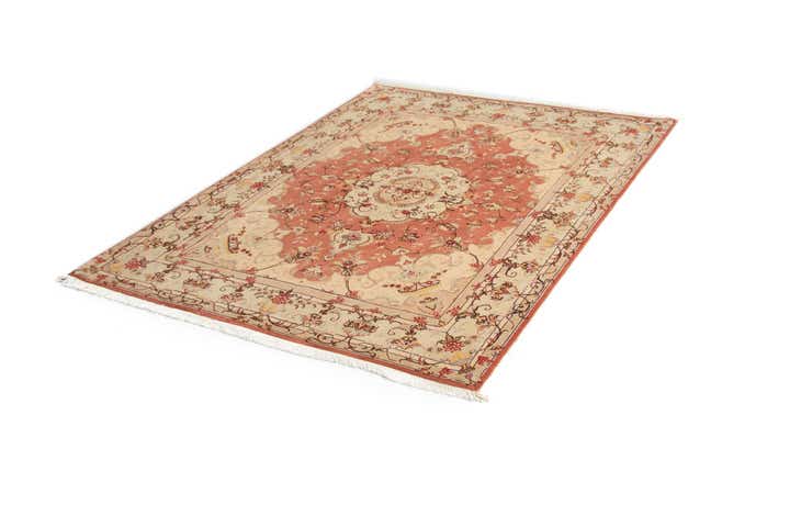 5' 1 x 6' 9 Tabriz Rug