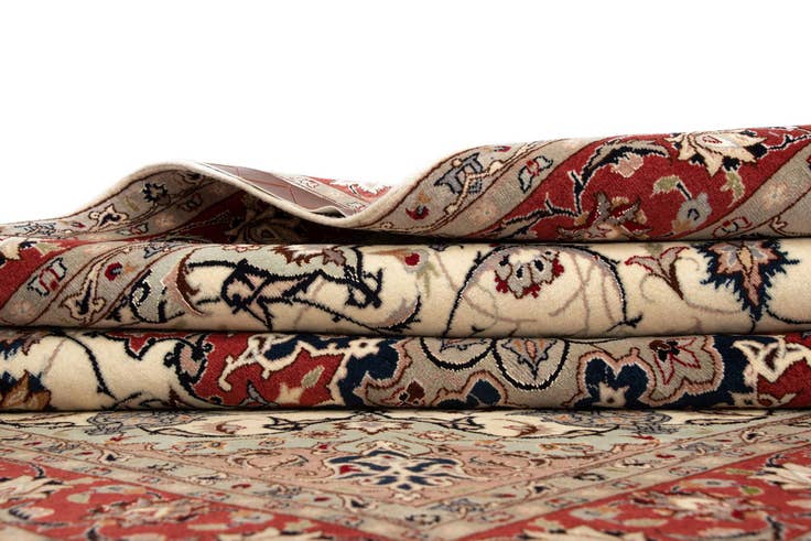 Detail image of 5' 1 x 6' 10 Tabriz Rug