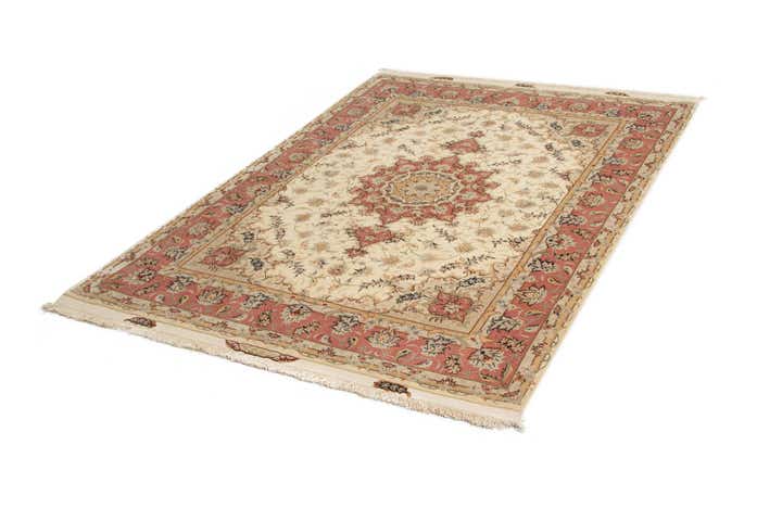 4' 11 x 6' 11 Tabriz Rug