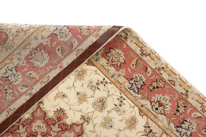 4' 11 x 6' 11 Tabriz Rug