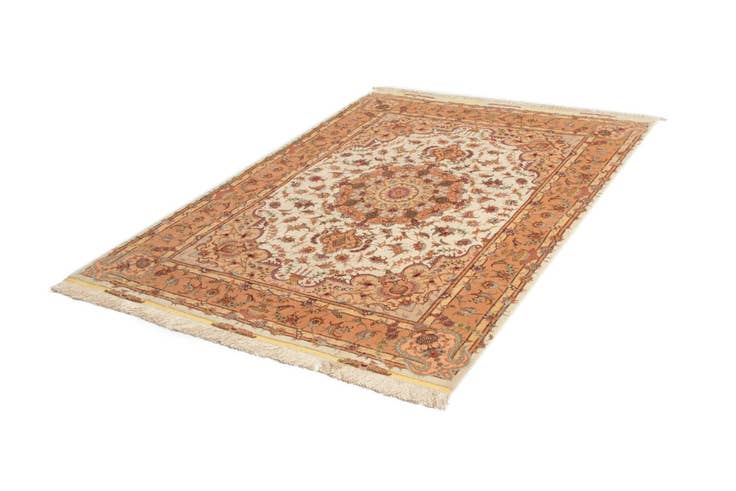 Detail image of 4' 10 x 6' 9 Tabriz Rug
