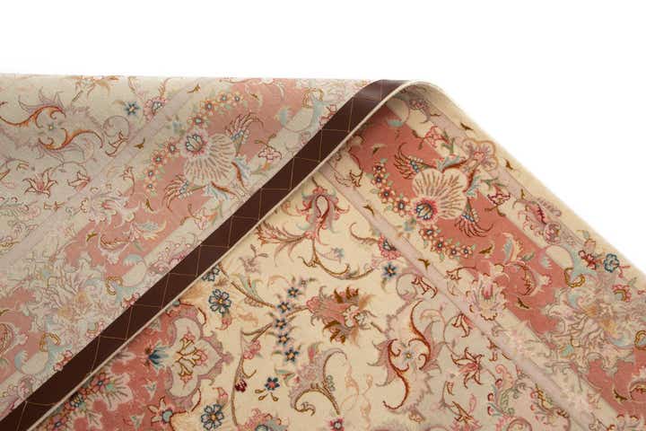 4' 11 x 6' 11 Tabriz Rug