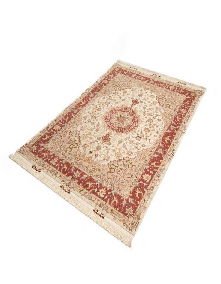 Detail image of 5' 1 x 6' 10 Tabriz Rug