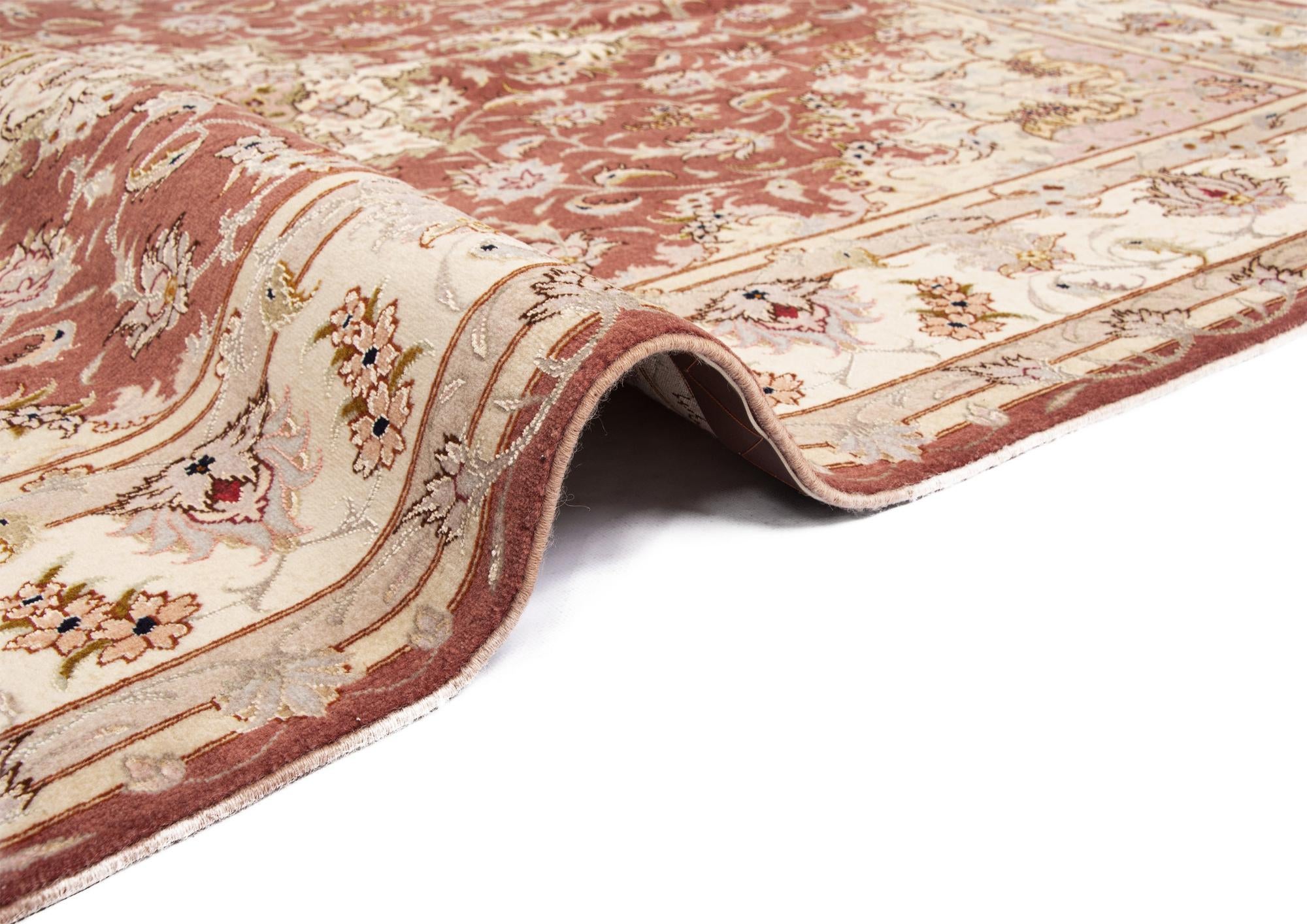 4' 11 x 6' 10 Tabriz Rug