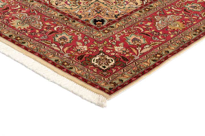 6' 8 x 9' 11 Tabriz Rug