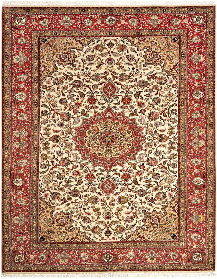 Detail image of 6' 8 x 9' 11 Tabriz Rug