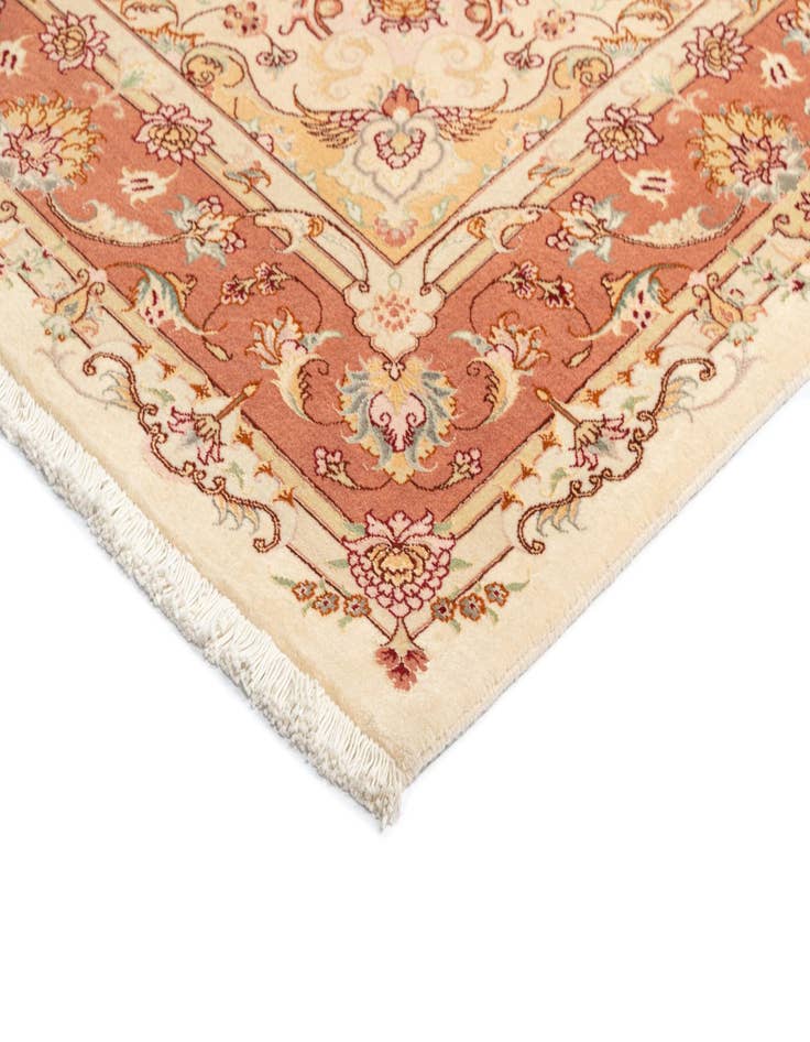 Detail image of 5' 7 x 7' 9 Tabriz Rug