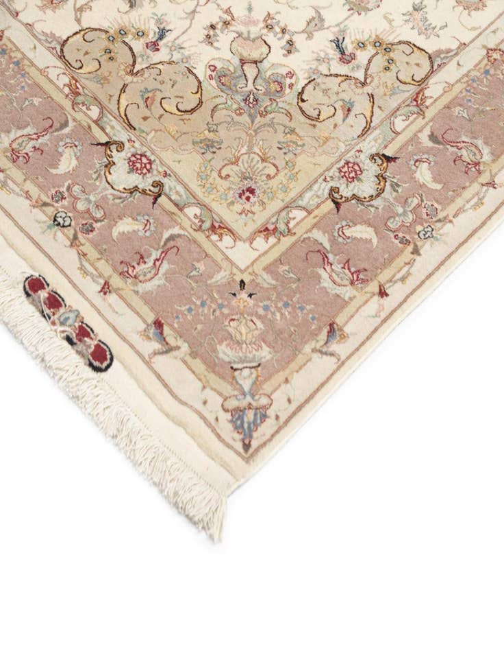 Detail image of 4' 10 x 7' 2 Tabriz Rug