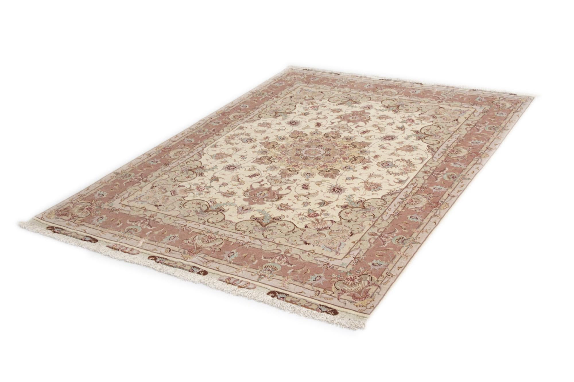 5' 1 x 7' 1 Tabriz Rug