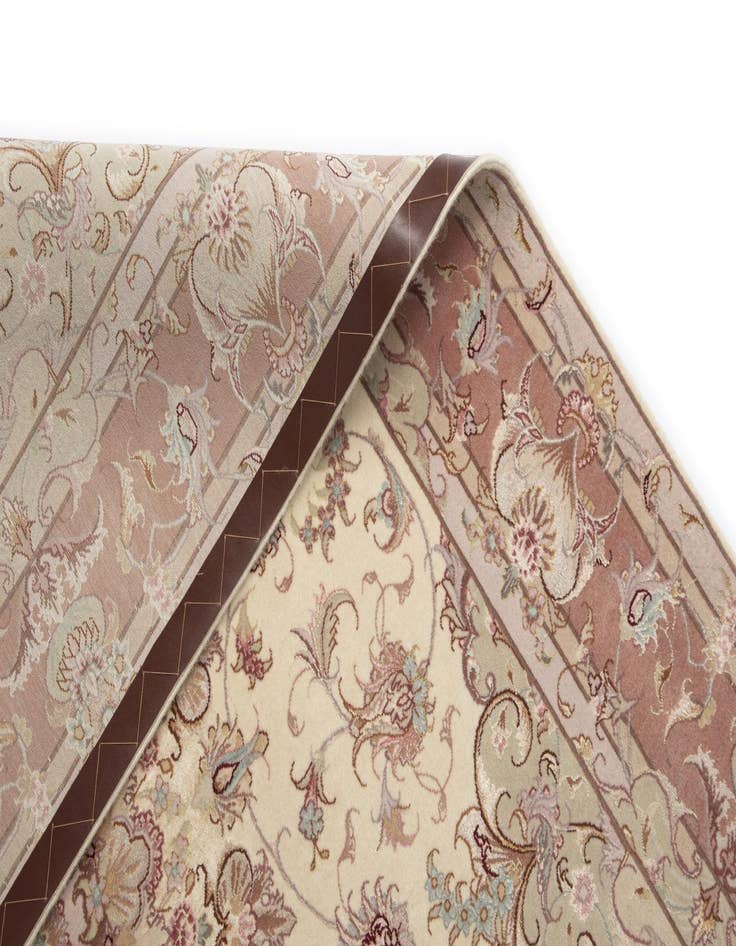 Detail image of 5' 1 x 7' 1 Tabriz Rug