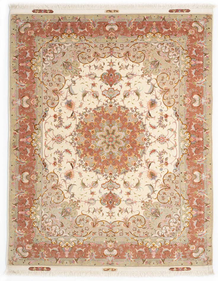 Detail image of 5' x 7' 1 Tabriz Rug
